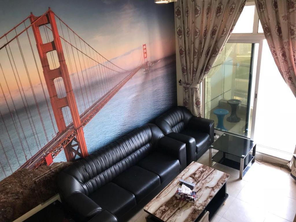 دبي California Hostel المظهر الخارجي الصورة